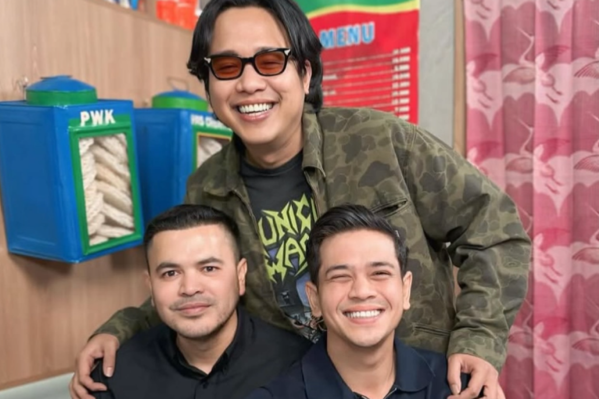 Podcast Warung Kopi (PWK) Kembali dengan Host Baru: Gofar Hilman Siap Mengguncang Dunia Podcast Tanah Air Gantikan Praz Teguh!