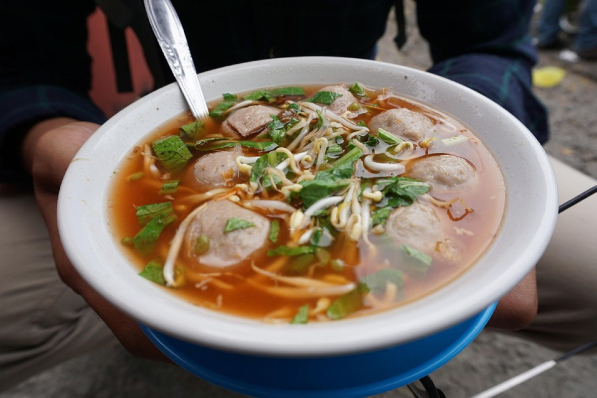 Ubur-Ubur Ikan Lele, Inilah Rekomendasi Bakso Terenak di Gresik Le! ada Bakso Solo Bagio Hingga Bakso Kikil Cak Anto