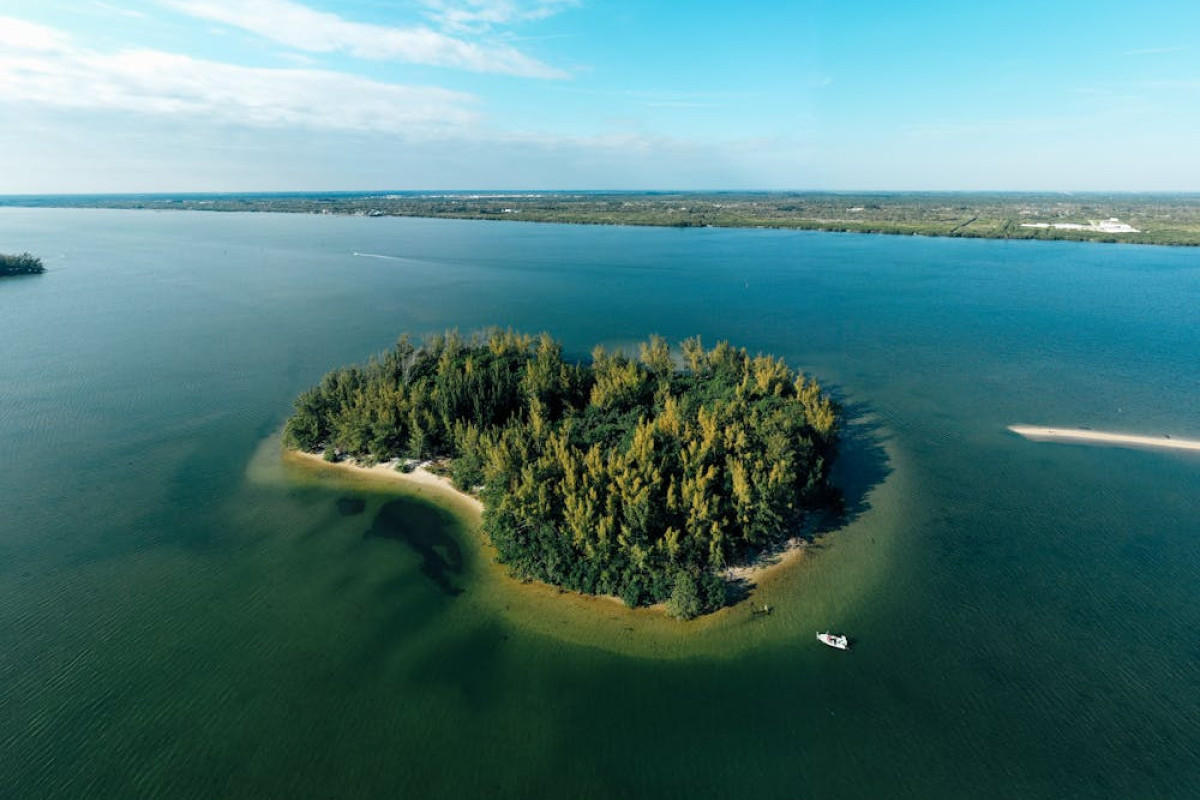 Menakjubkan! Pulau Tersembunyi di Tengah Jakarta yang Memikat Hati, Luasnya Hanya 0,8 Hektar dan Cocok Untuk Jadi Tempat Sweet Escape 