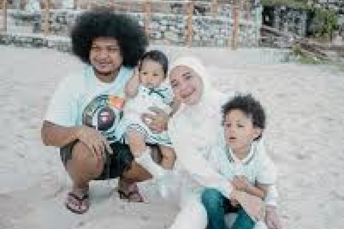 Siapa Nama Istri Babe Cabita? Komedian Terkenal yang Meninggal Hari Ini, Tinggalkan 2 Anak dan Istri Tercinta, Berikut Profilnya 