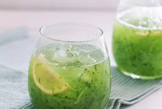 Lebaran Gak Bikin Khawatir! Hempaskan Makanan Berlemak dan Bersantan dengan Minuman Ini: Resep Es Timun Serut Segar